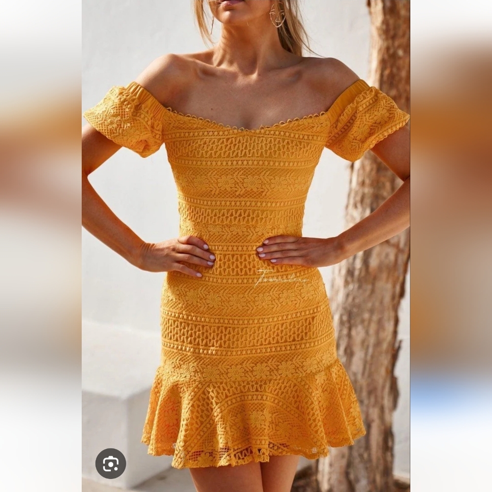 Two Sisters The Label | Gabriella Mini Dress Yellow Ruffle Hem Lace Overlay US 4